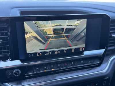 2025 Chevrolet 1500 Crew Cab, $63180.0. Photo 4