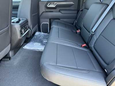2025 Chevrolet 1500 Crew Cab, $63180.0. Photo 6