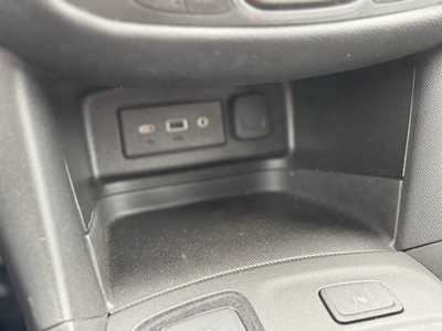 2022 Chevrolet Equinox, $26990. Photo 10