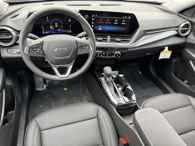 2025 Chevrolet Trax, $26690.0. Photo 8