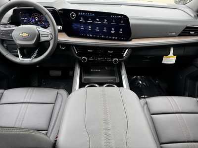 2025 Chevrolet Suburban, $84395.0. Photo 2
