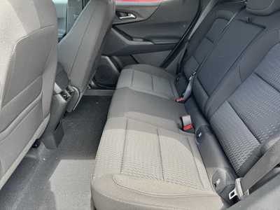 2026 Chevrolet Equinox, $31995.0. Photo 6