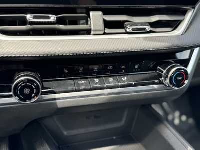 2026 Chevrolet Equinox, $31995.0. Photo 9
