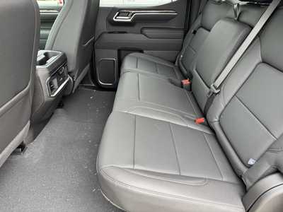 2025 Chevrolet 1500 Crew Cab, $66705.0. Photo 7