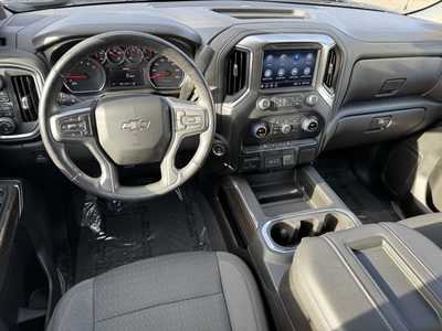 2022 Chevrolet 1500 Crew Cab, $44595. Photo 8