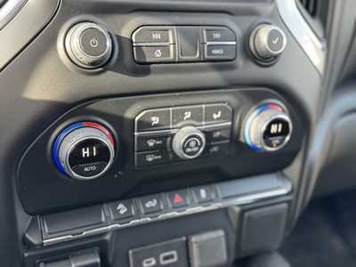 2022 Chevrolet 1500 Crew Cab, $44595. Photo 9