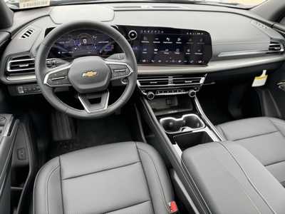 2025 Chevrolet Traverse, $48195.0. Photo 10
