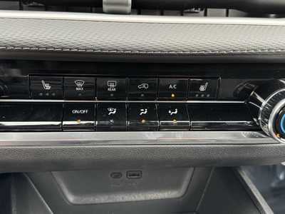 2026 Chevrolet Equinox, $30995.0. Photo 10