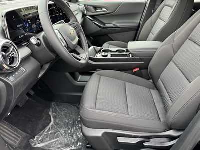 2026 Chevrolet Equinox, $30995.0. Photo 5