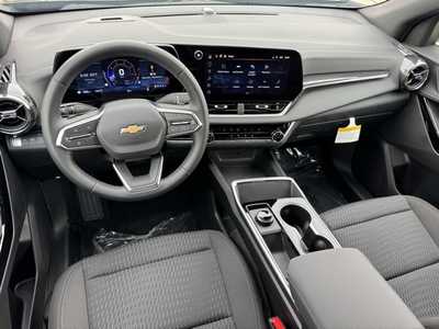 2026 Chevrolet Equinox, $30995.0. Photo 8