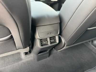 2026 Chevrolet Equinox, $33540.0. Photo 7