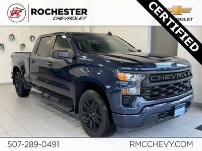 2022 Chevrolet 1500 Crew Cab, $34595. Photo 1