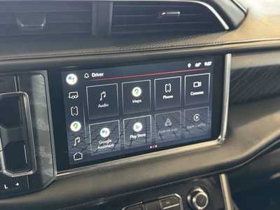 2022 GMC Yukon XL, $59995. Photo 4