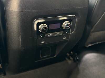 2022 GMC Yukon XL, $59995. Photo 7