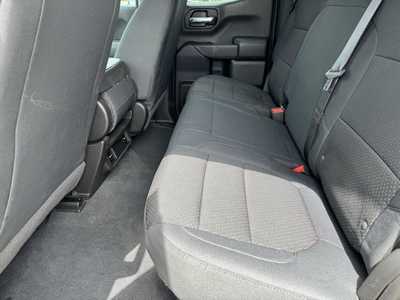 2019 Chevrolet 1500 Ext Cab, $28395. Photo 6
