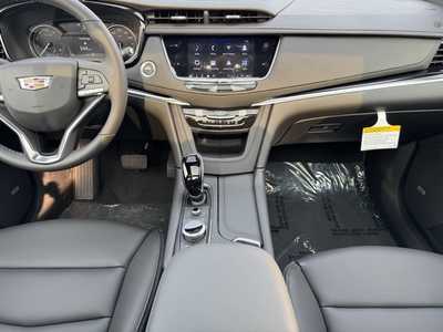 2025 Cadillac XT6, $45940.0. Photo 2