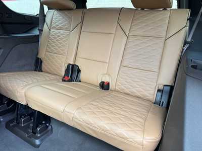2023 Cadillac Escalade, $75995. Photo 9