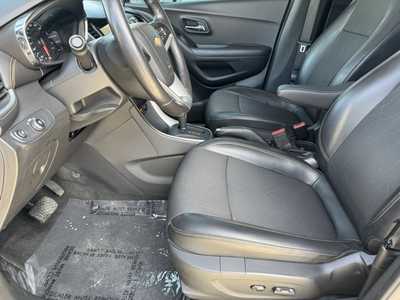 2019 Chevrolet Trax, $12198. Photo 5