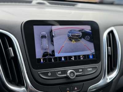 2022 Chevrolet Equinox, $22885. Photo 4