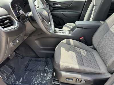 2022 Chevrolet Equinox, $22885. Photo 5