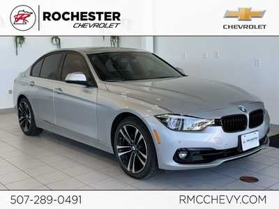 2018 BMW 3 Series, $18995. Photo 1