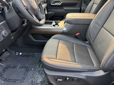 2025 Chevrolet 3500 Crew Cab, $88389.0. Photo 5