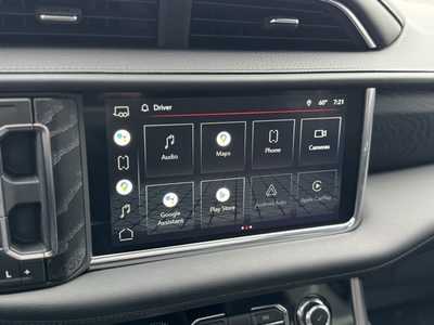 2022 GMC Yukon XL, $64995. Photo 3