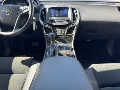 2015 Buick LaCrosse, $12295. Photo 2