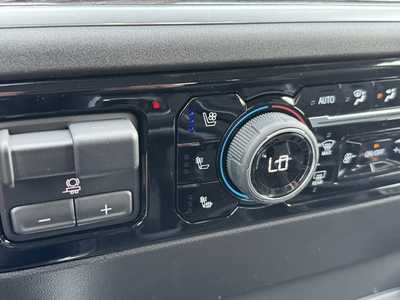 2025 Chevrolet 1500 Crew Cab, $61340.0. Photo 11