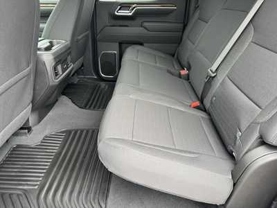 2025 Chevrolet 1500 Crew Cab, $59605.0. Photo 6