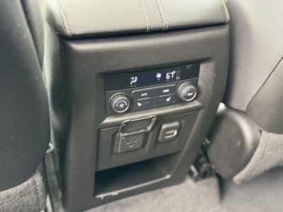 2020 Chevrolet Traverse, $33899. Photo 11