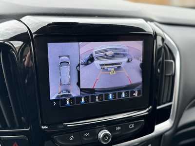2020 Chevrolet Traverse, $33899. Photo 4