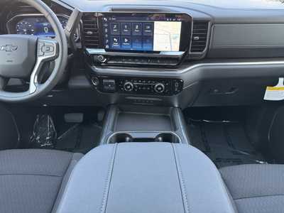 2025 Chevrolet 3500 Crew Cab, $67100.0. Photo 2