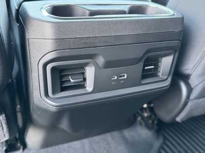 2025 Chevrolet 3500 Crew Cab, $67100.0. Photo 7