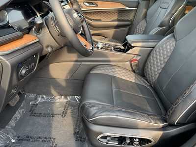 2022 Jeep Grand Cherokee, $43985. Photo 6