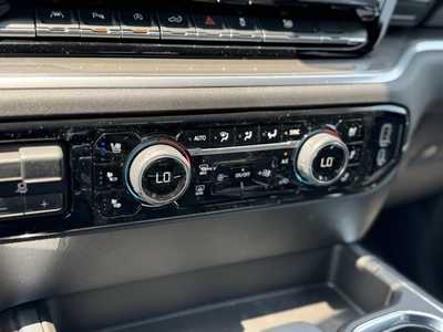 2025 Chevrolet 1500 Crew Cab, $71060.0. Photo 11