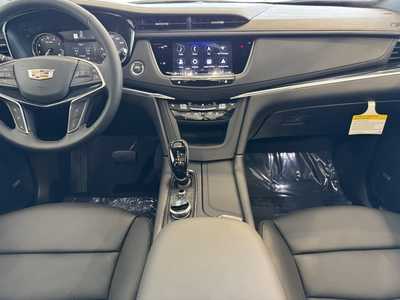 2025 Cadillac XT5, $54315.0. Photo 2