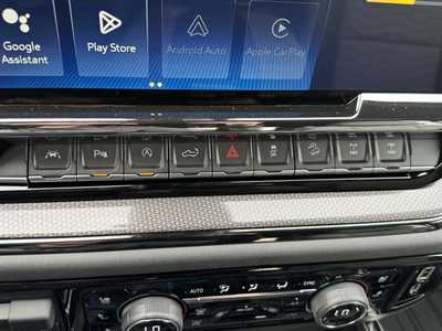 2025 Chevrolet 1500 Crew Cab, $71930.0. Photo 9
