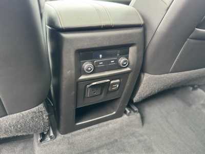 2021 Chevrolet Traverse, $31998. Photo 10