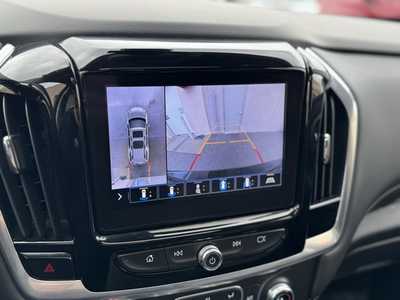2021 Chevrolet Traverse, $31998. Photo 4