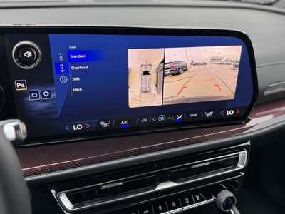 2025 Chevrolet Traverse, $50290.0. Photo 4