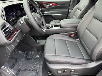 2025 Chevrolet Traverse, $50290.0. Photo 5