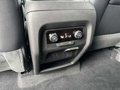 2025 Chevrolet Traverse, $49795.0. Photo 8