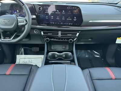 2025 Chevrolet Traverse, $59095.0. Photo 2