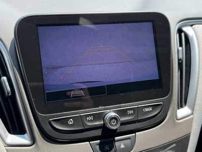 2022 Chevrolet Malibu, $17985. Photo 4