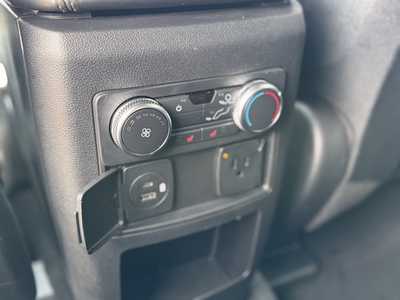 2020 Ford Explorer, $22999. Photo 9