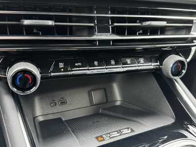 2025 Chevrolet Traverse, $44695.0. Photo 10