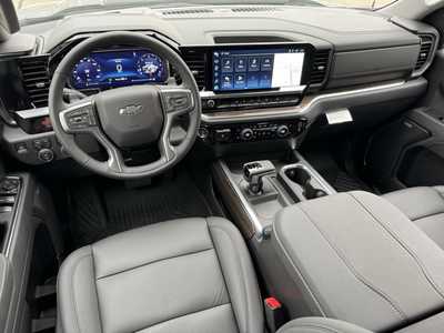 2025 Chevrolet 1500 Crew Cab, $64670.0. Photo 8