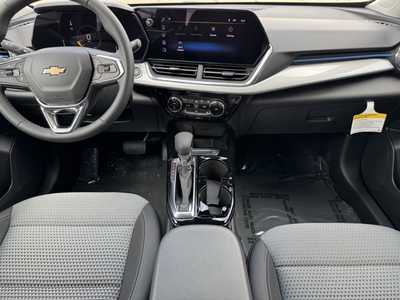2025 Chevrolet Trax, $25485.0. Photo 2