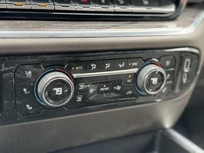 2022 Chevrolet 1500 Crew Cab, $45580. Photo 10